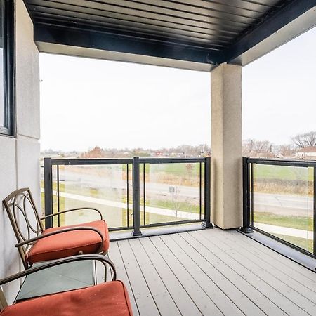 Modern Hamilton Homes Lake Ontario Shore By Globalstay Luaran gambar