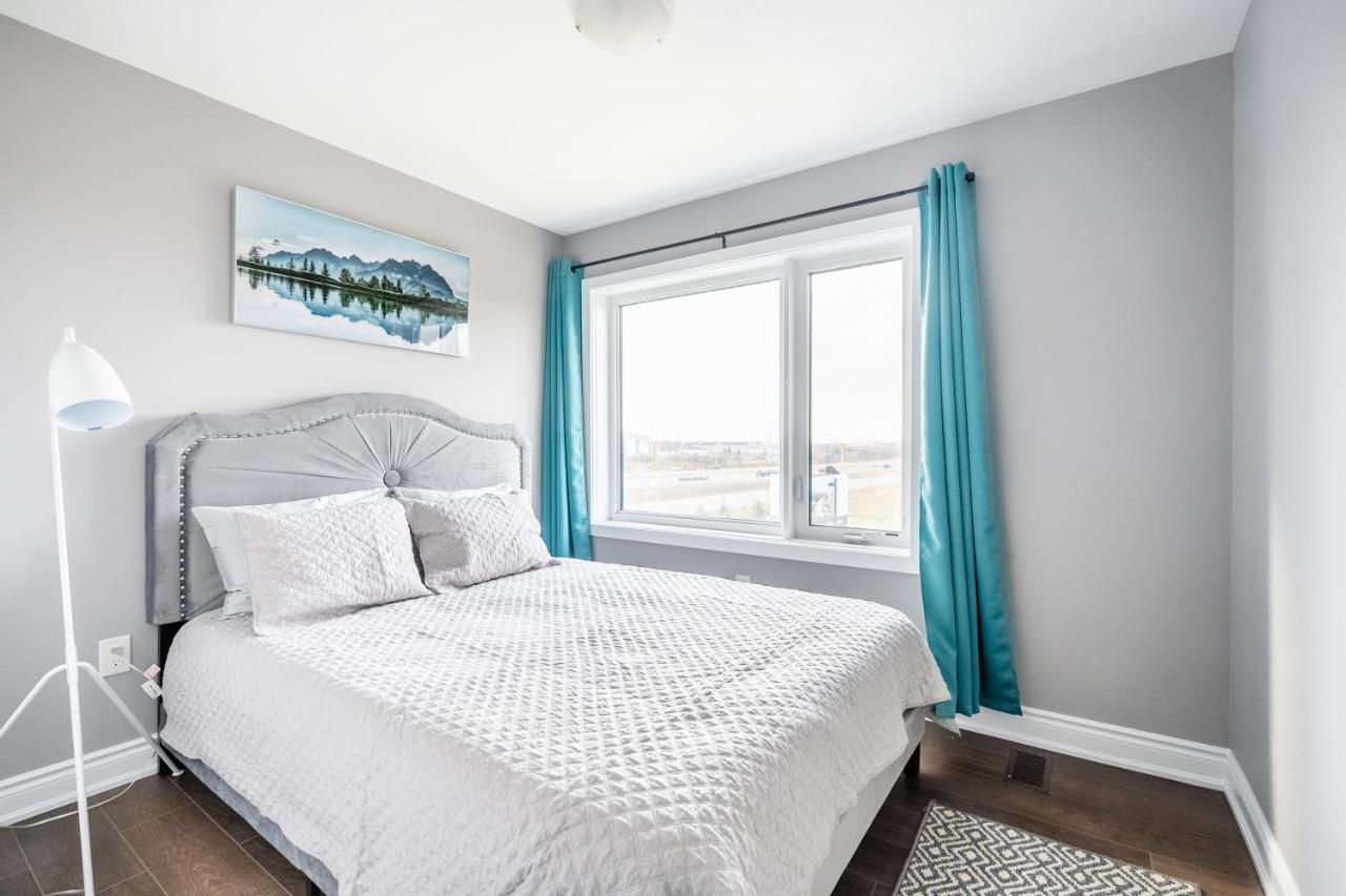 Modern Hamilton Homes Lake Ontario Shore By Globalstay Luaran gambar