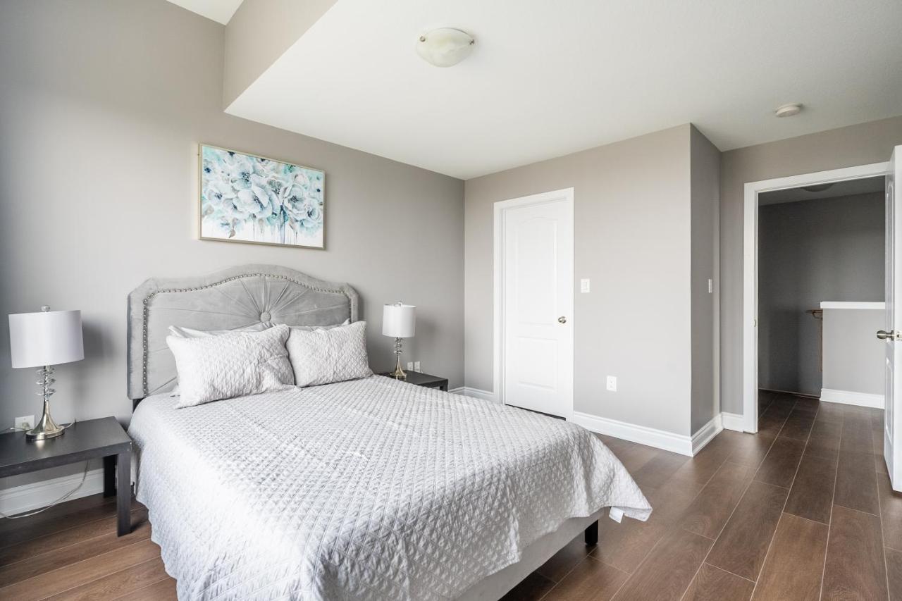 Modern Hamilton Homes Lake Ontario Shore By Globalstay Luaran gambar