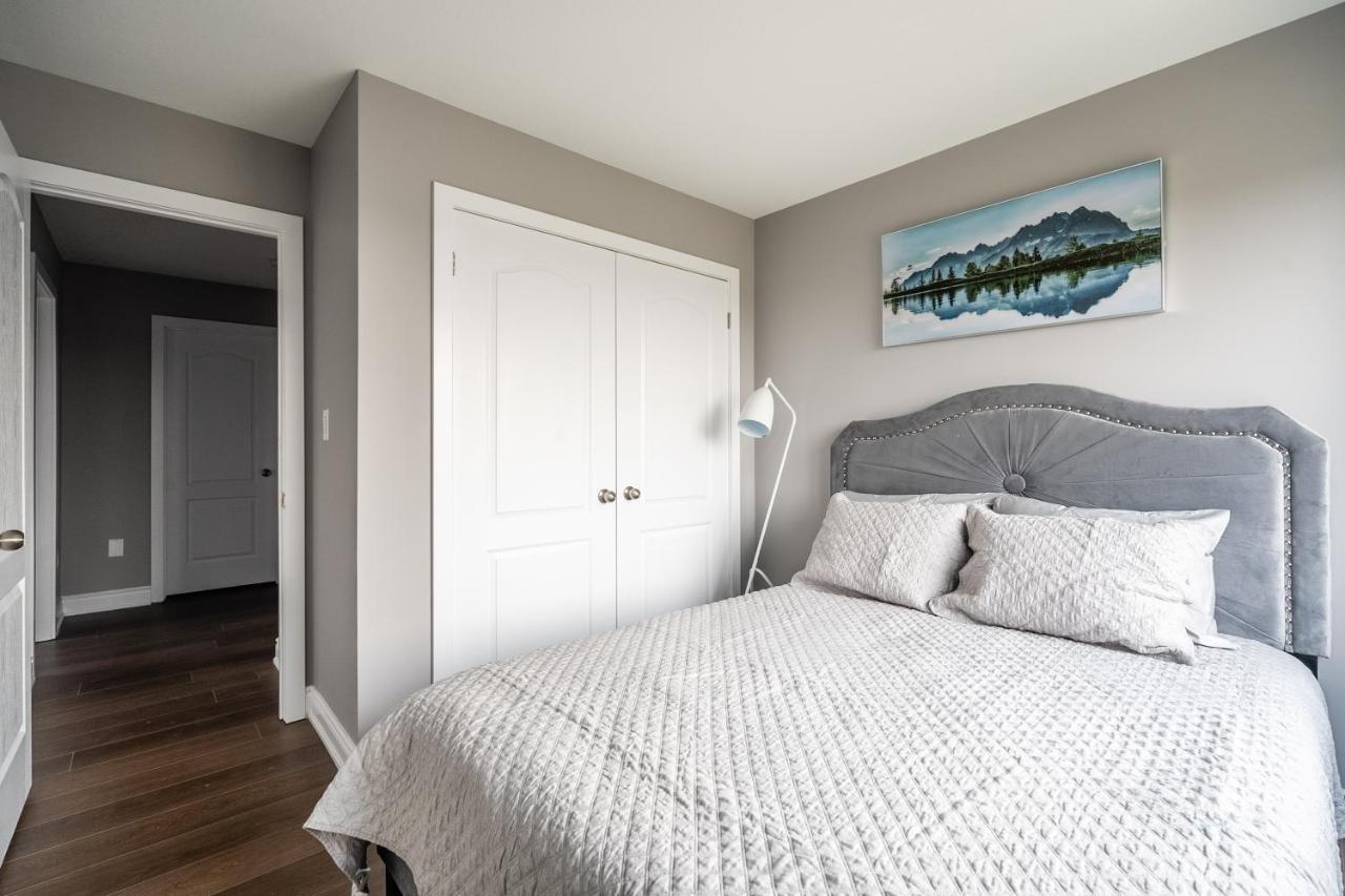 Modern Hamilton Homes Lake Ontario Shore By Globalstay Luaran gambar